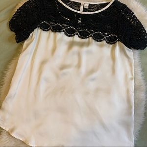 Lauren Conrad blouse